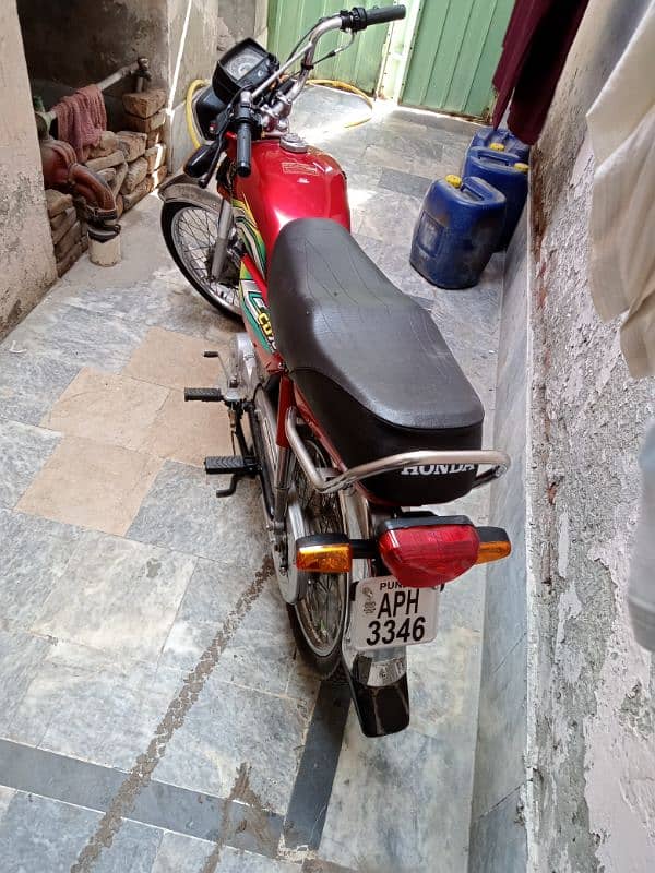 Honda cd70 fit bike All Punjab number clear documents 5