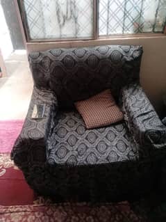 sofa 5 seater urgent sale