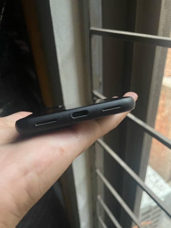 Pixel 4 Front Glass Break 4