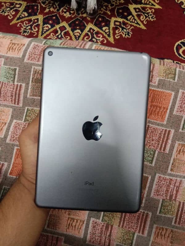 Ipad mini 5 64 gb lush condition exchange possible 3