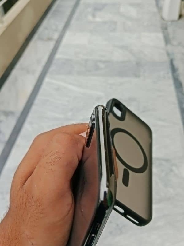 iphone x pta approved 64gb 1