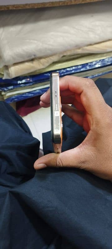 infinix note 30 8+8 256 2