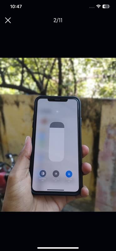 Iphone 11 pro max (Exchange possible) 8