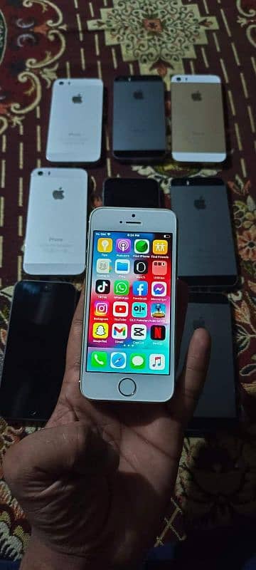 Apple Iphone 5s 64GB PTA approved whattsapp number 0330=3755=751 0