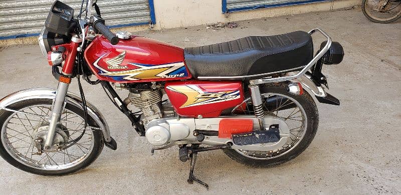 Cg 125 model 20 All punjab registered 6