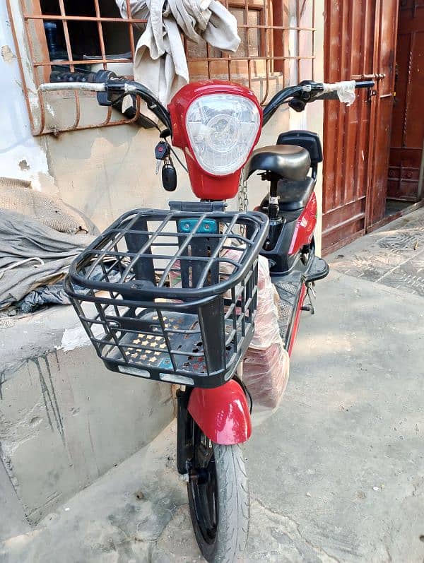 electric scooty for sell 1