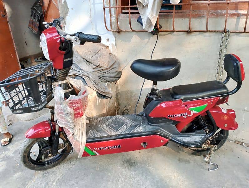 electric scooty for sell 2