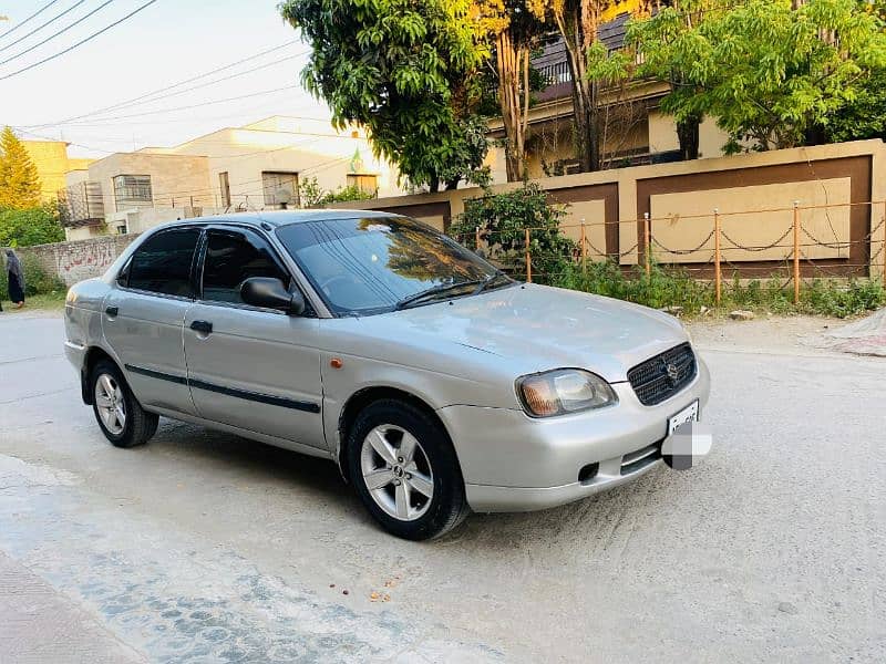 Suzuki Baleno 2002 3