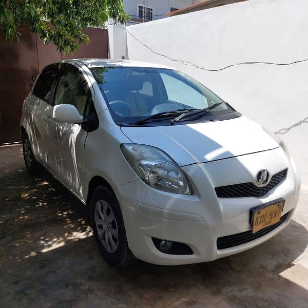 Vitz Pearl White 2008 Fill Original 11