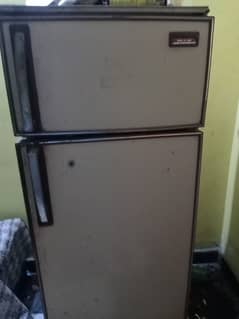 Japanese national medium size refrigerator