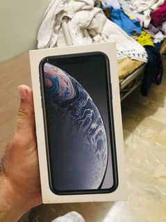 iPhone XR 256GB Pta approved with box 0