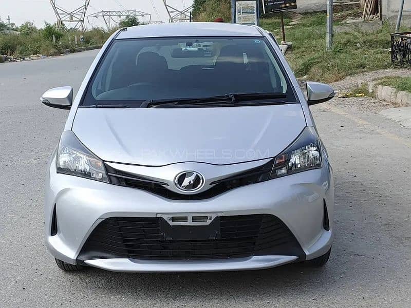 Toyota Vitz 2014 1