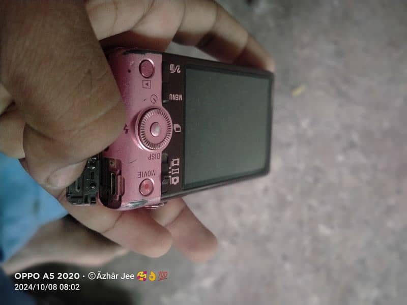 sony camera DSC x200.18. 2 Megapixels 5