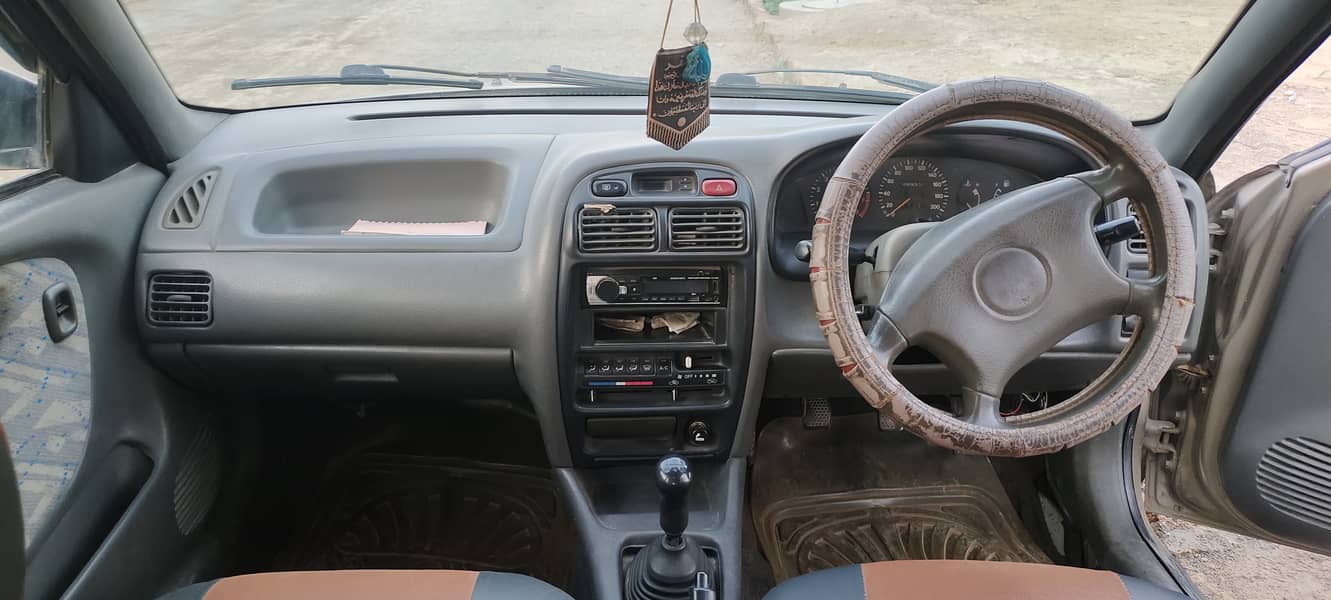 Suzuki Baleno 2004 JXL 9