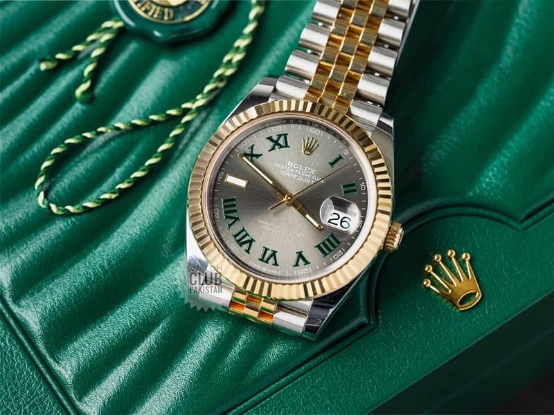 Rolex Datejust 41mm Ref 126333 steel & gold 2018 box and papers 3