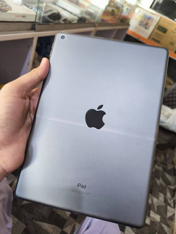 apple iPad 10.2" 64gb 60fps pubg gaming 1