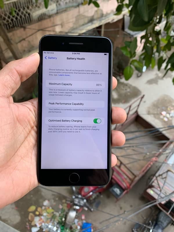 I phone 7 plus 128gb + box non pta factory unlock exchange possible 7