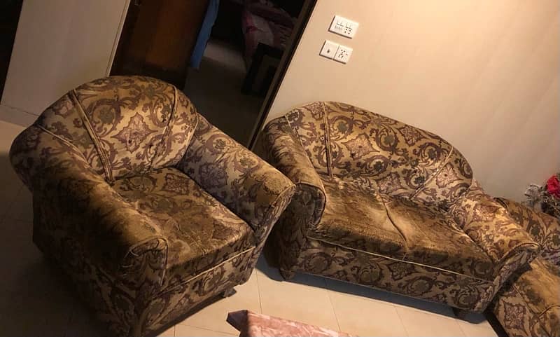 3+2+1 Sofa Set FOR SALE 3