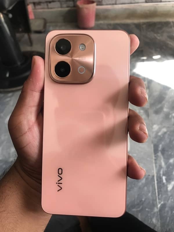 vivo y28 1