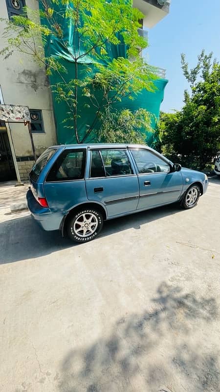 Suzuki Cultus VXLi 2010 1