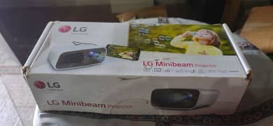 PH300-GL LG Minibeam LED Projector White 300 Lumens 0