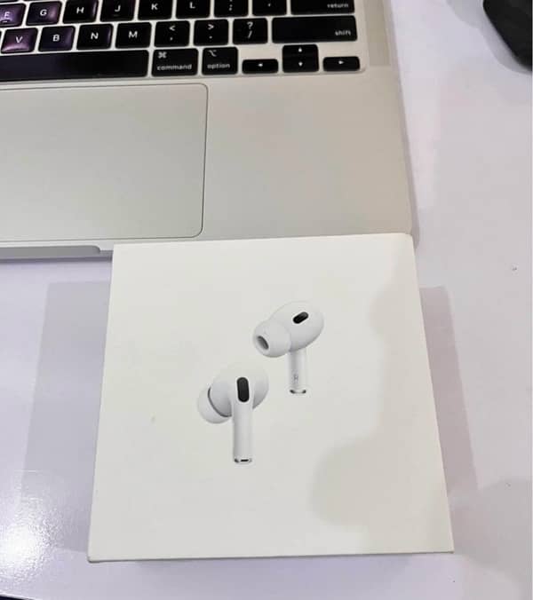 Airpods Pro 2 (Lightning version) 5