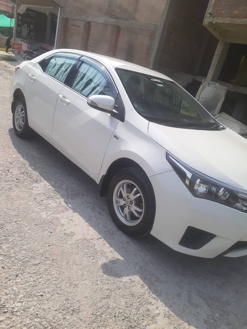 Toyota Corolla XLI Convert GLI 2015 1