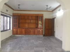 F-11 Beautiful Upper Portion For Rent 3 Bedroom With Attached Bathroom Drawing Dining