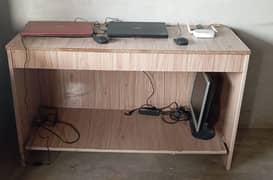 Computer/Laptop table