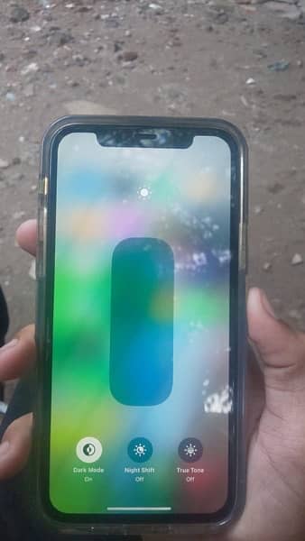 iPhone 11 64gb ha  factory unlock 0