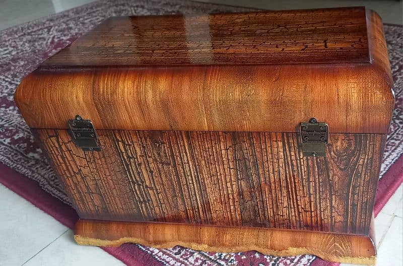 Large wooden storage box 5