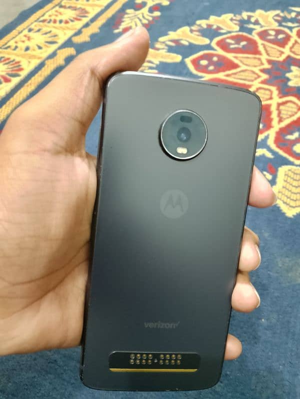 Motorola Moto z4 0