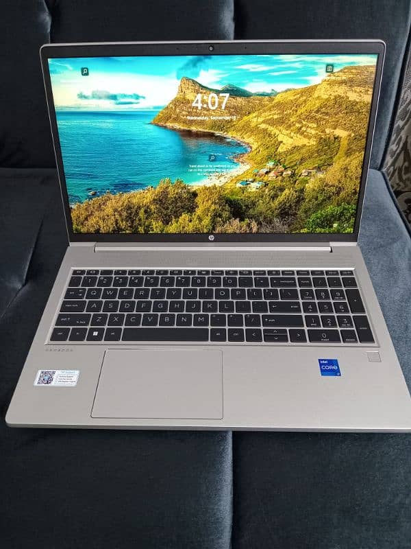 HP PROBOOK CORE i7 (13 GENERATION) 1