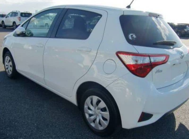 Toyota Vitz 2022 3