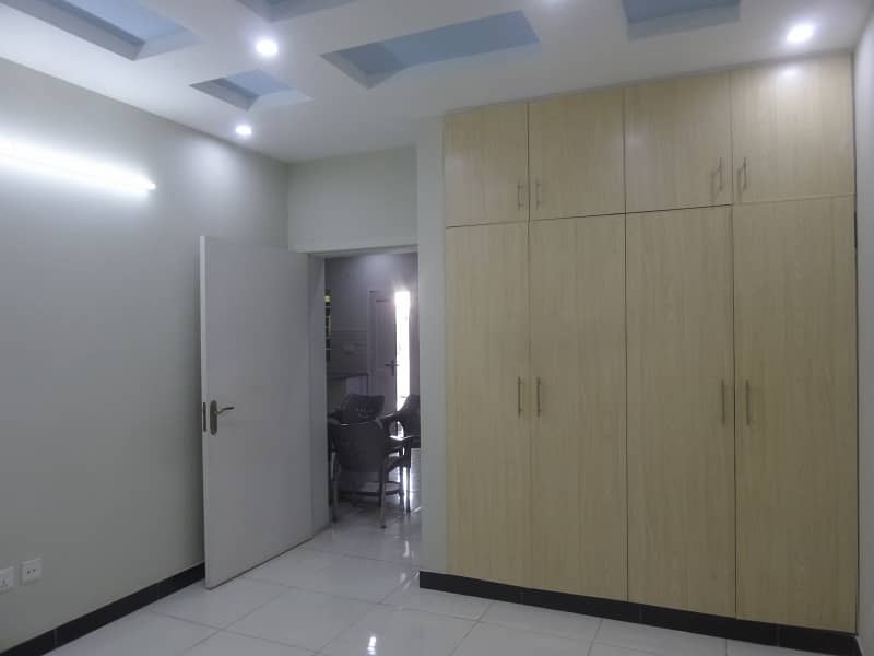 4500 Square Feet Upper Portion Situated In D-12 For rent 3