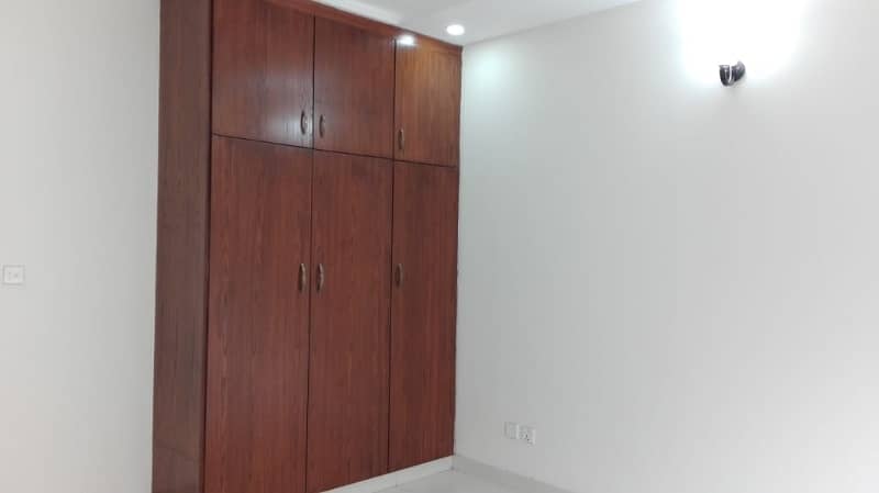 A Spacious 2450 Square Feet Upper Portion In D-12 0