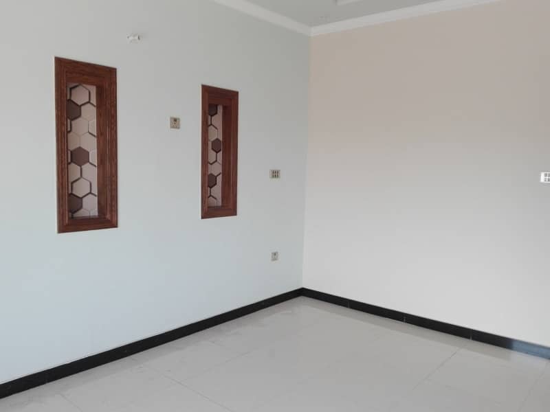 A Well Designed Upper Portion Is Up For rent In An Ideal Location In D-12 0