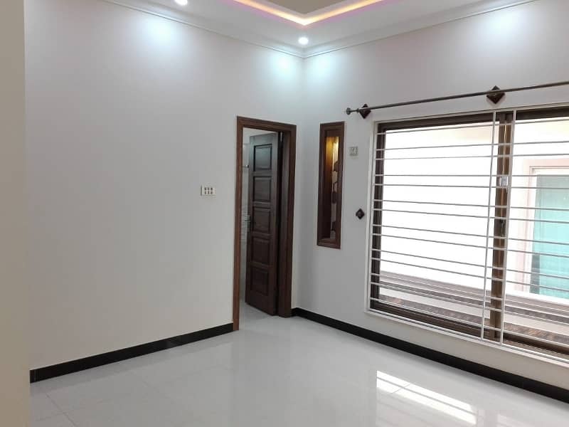 A Well Designed Upper Portion Is Up For rent In An Ideal Location In D-12 2