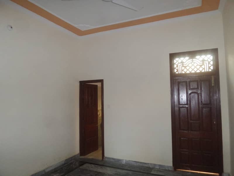 A Well Designed Upper Portion Is Up For rent In An Ideal Location In D-12 3