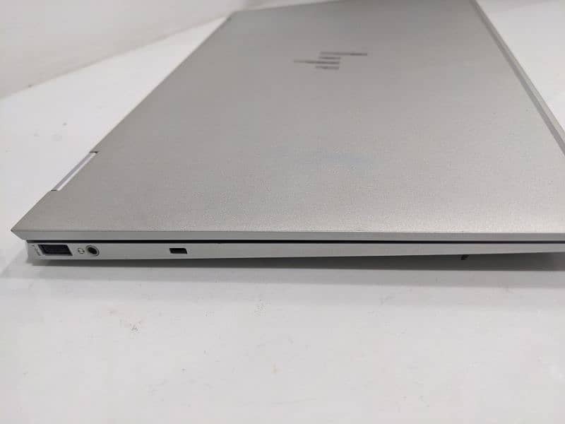 Hp elitebook 1040 8