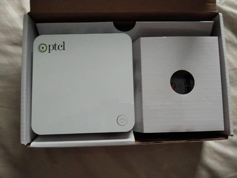 PTCL Smart TV Set-Top-Box 0