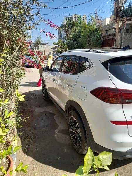 Hyundai Tucson FWD GLS SPORT 2023 September Free Internet 2