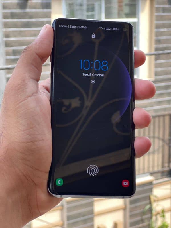 Samsung Galaxy S10 3