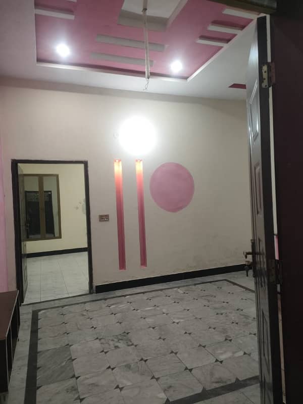 House For Sale Near Kashmir Road And 
Nishat
 Abad 8