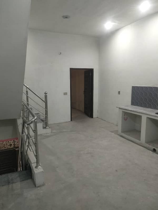 House For Sale Near Kashmir Road And 
Nishat
 Abad 14