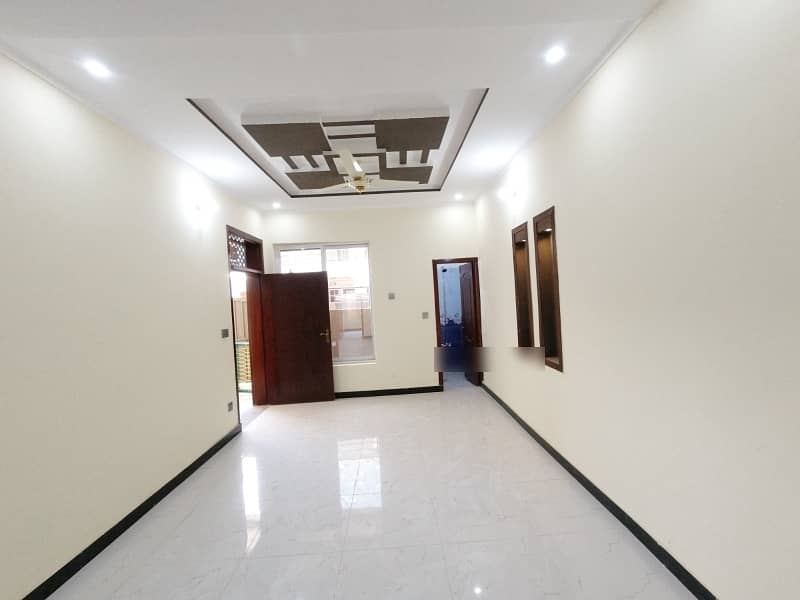 Lower Portion For Rent In G-13/4 Islamabad 2