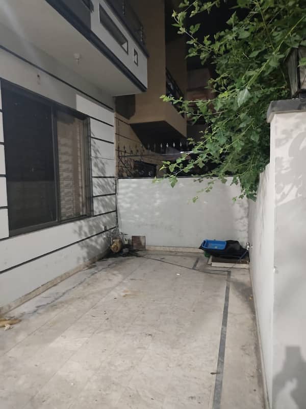 10 Marla lower portion for Rent in G-13/4 10