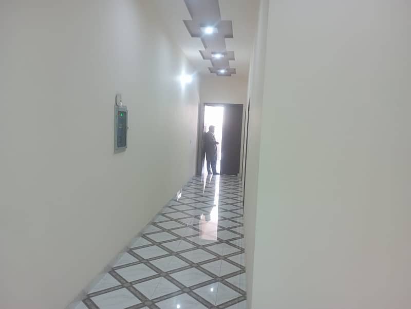 9 Marla New Villa For Sale In Khayaban Colony No 2 Madina Town 11