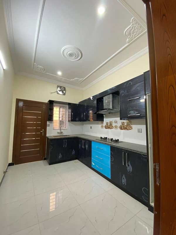 10 Marla New Built Modern Villa For Sale In Faisal Town 5