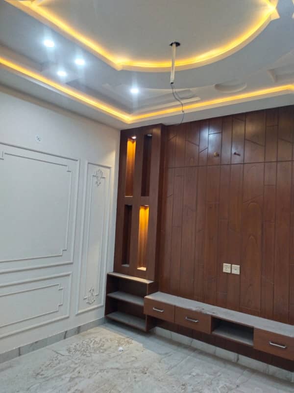 10 Marla New Built Modern Villa For Sale In Faisal Town 10